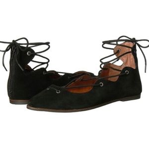 Lucky Brand Black Billoh Ghillie Flat Sandal